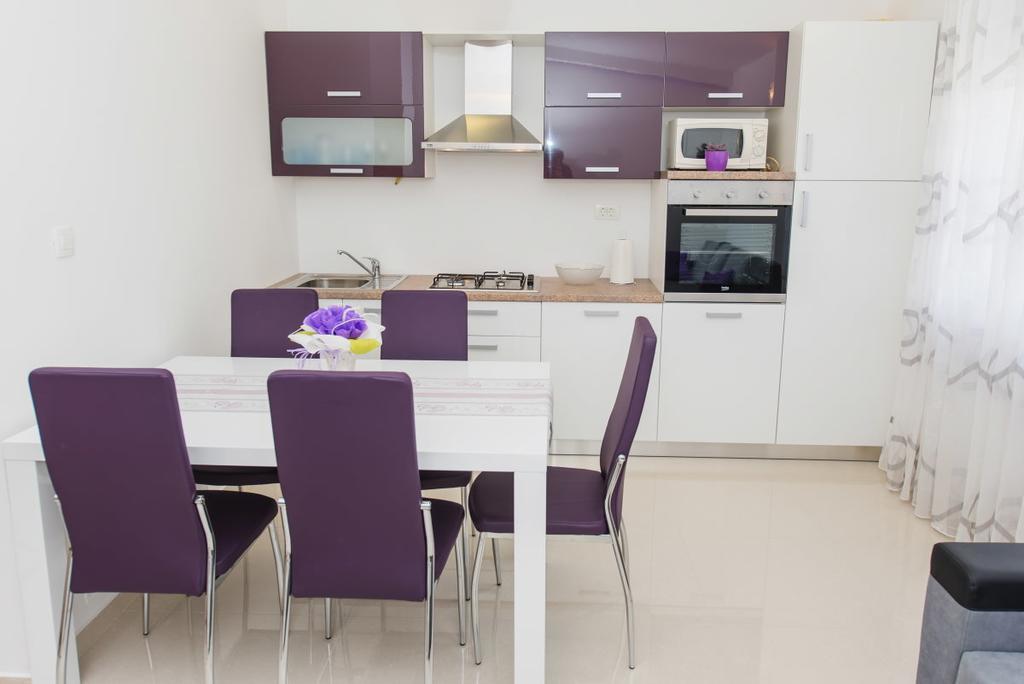 Apartments Blaf Подстрана Екстериор снимка