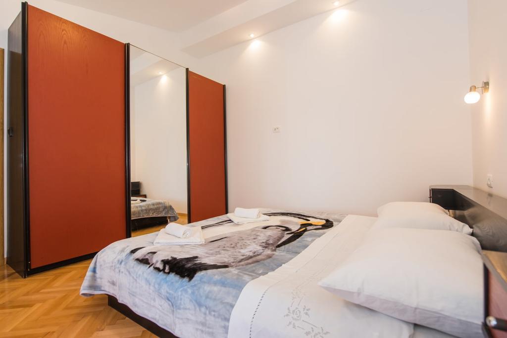 Apartments Blaf Подстрана Екстериор снимка
