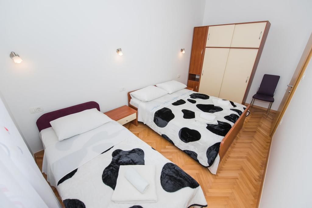 Apartments Blaf Подстрана Екстериор снимка